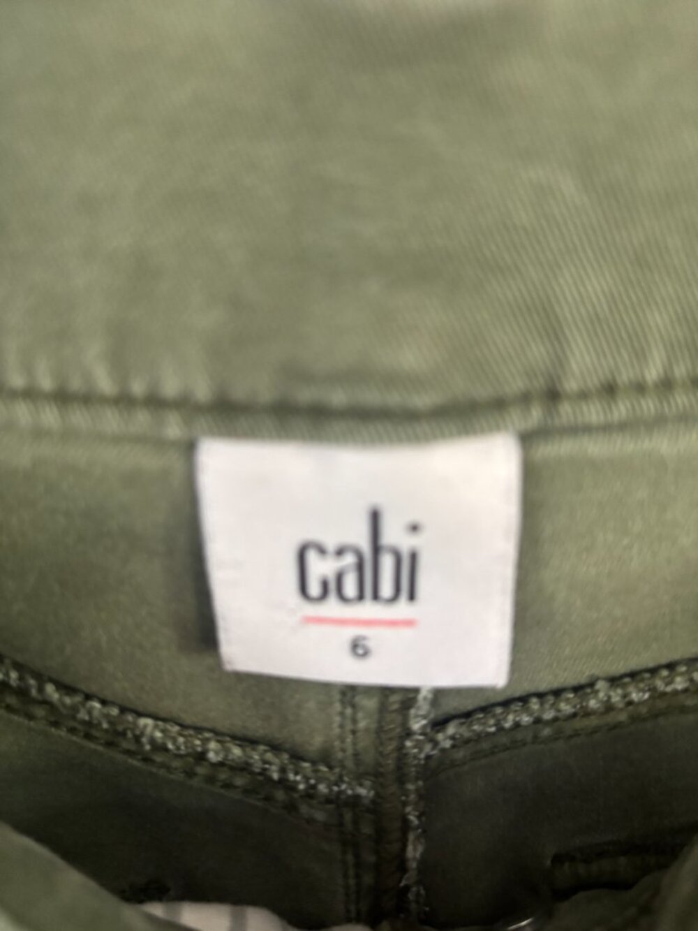 CAbi Sage Green Skinny Cargo Pants Exposed Button Fly Size 6 - Picture 5 of 10